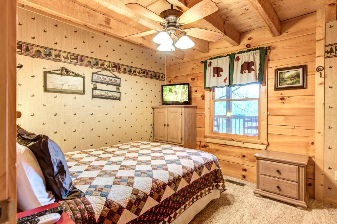 Lazy Cub Lodge Pigeon Forge Esterno foto